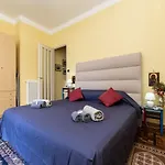 Apartmán 100mq Deluxe - Walk To - Private Parking Sanremo