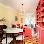 Apartmán 100mq Deluxe - Walk To - Private Parking