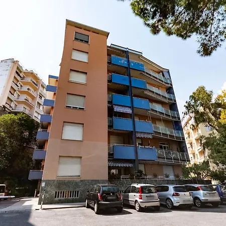 شقة 100mq Deluxe - Walk To - Private Parking