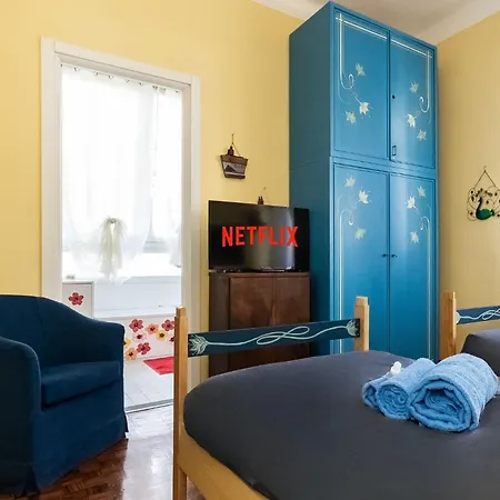 100mq Deluxe - Walk To - Private Parking شقة سانريمو