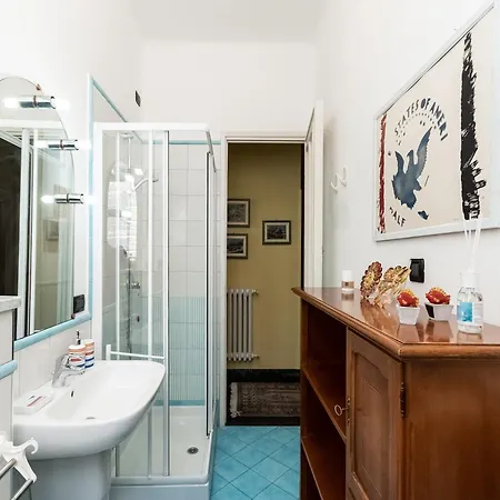 100mq Deluxe - Walk To - Private Parking Apartmán