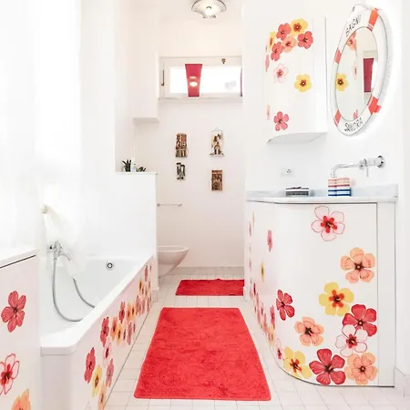 100mq Deluxe - Walk To - Private Parking * Sanremo