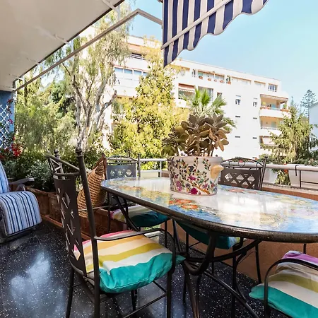 100mq Deluxe - Walk To - Private Parking * Sanremo